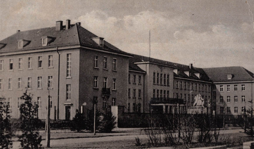 W gabinecie generałów. Tajemnice gmachu ZUS