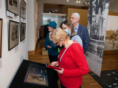 W dawnym atelier. Dzieje fotografii w Legnicy 1839–1939 - wernisaż