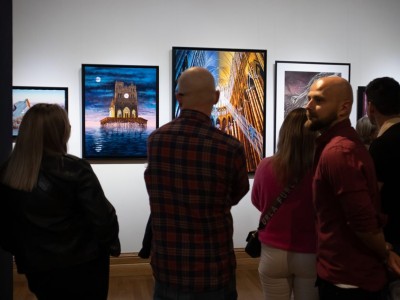 W świecie magicznego realizmu. Artyści Art’PAIRinternational